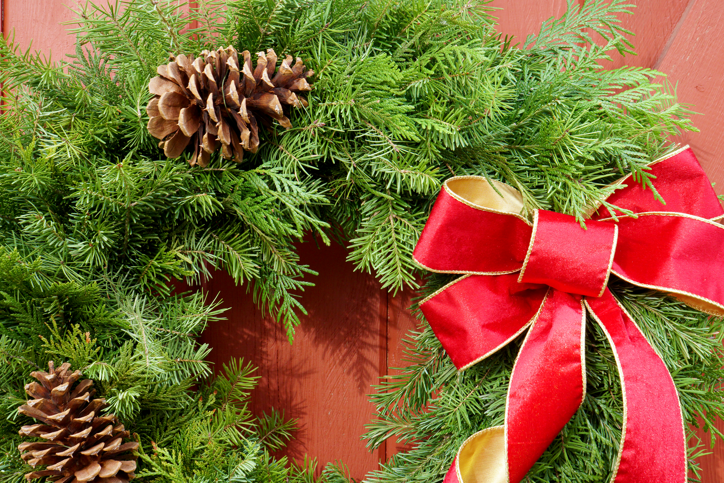 Classic Holiday Wreath