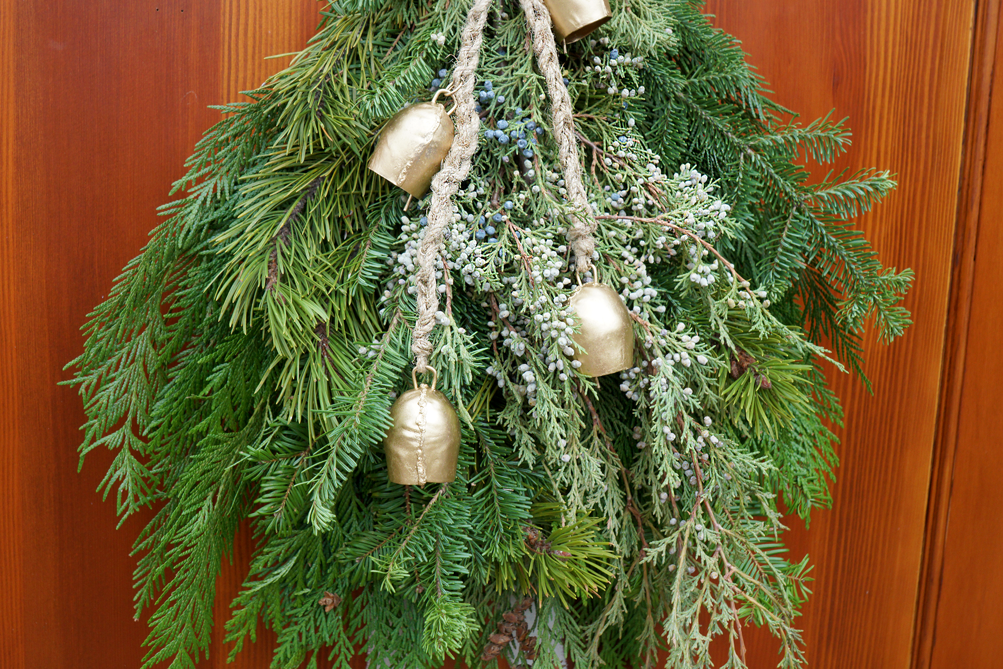 Juniper Holiday Swag