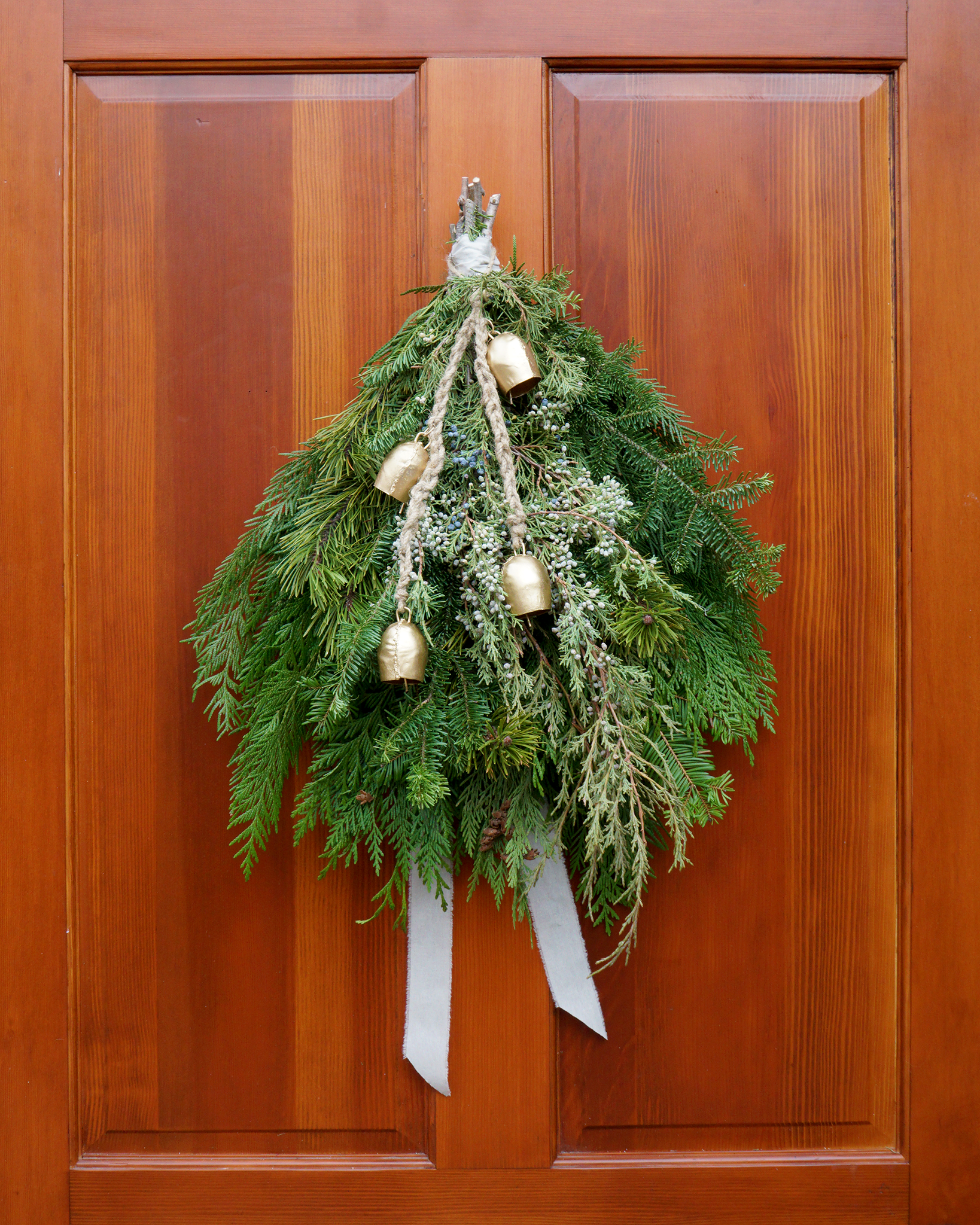 Juniper Holiday Swag